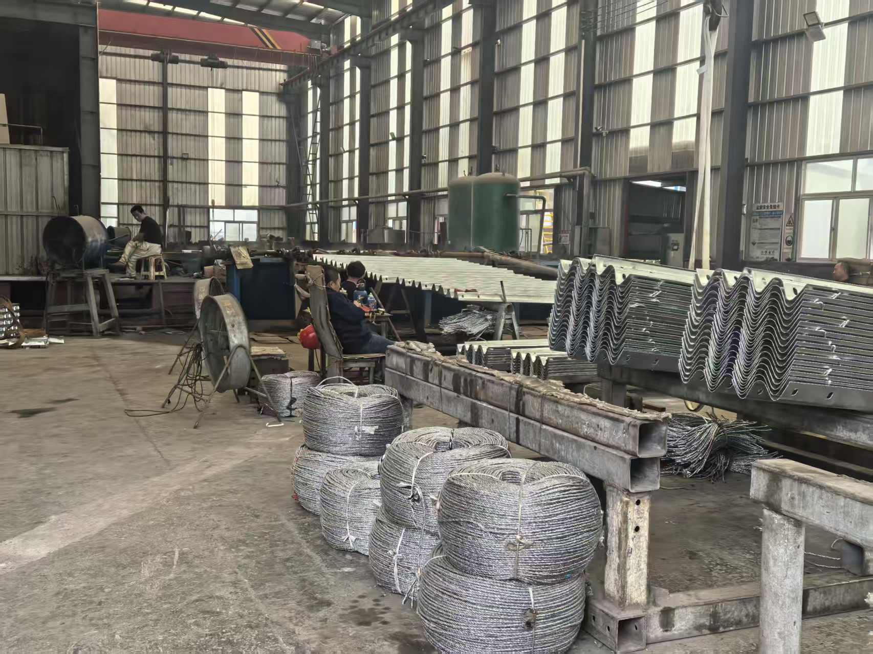 来宾市波形护栏配件三波波形护栏 - 一站式服务